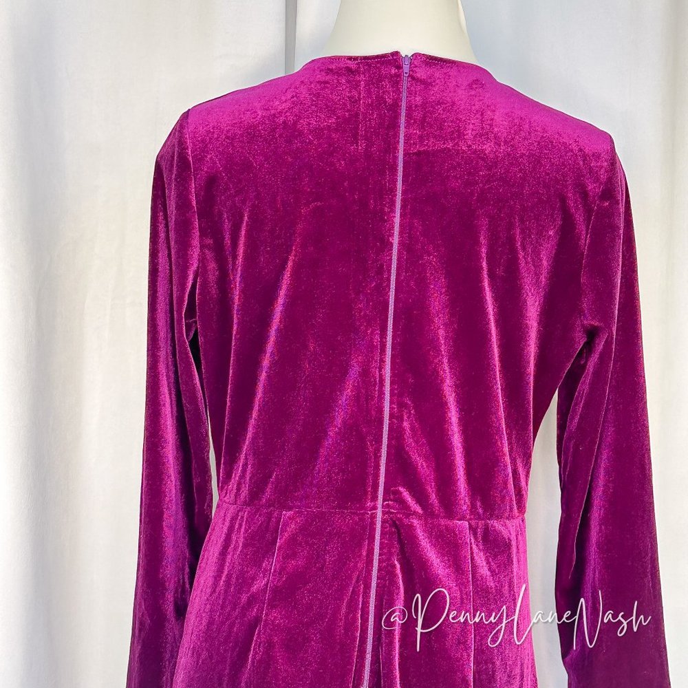 Charlotte Russe Deep V Neck Velvet Romper Purple - Picture 10 of 10